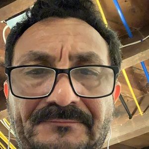 Meet your Posher, Hector